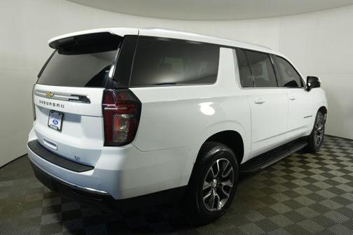 2021 Chevrolet Suburban LT