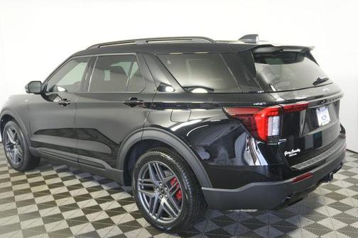 Agate Black Metallic 2026 Ford Explorer ST-Line