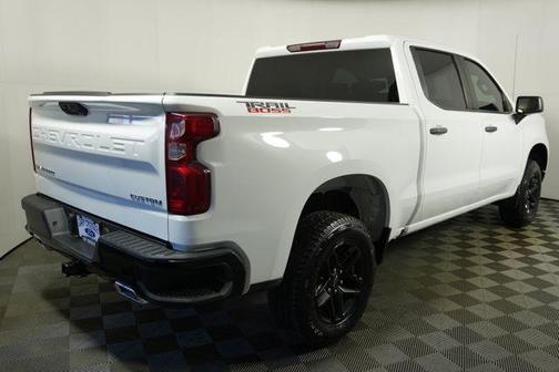 2022 Chevrolet Silverado 1500 Custom Trail Boss