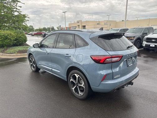 Vapor Blue Metallic 2023 Ford Escape ST-Line Select