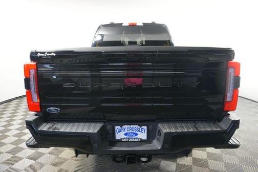 2025 Ford F-350 Platinum