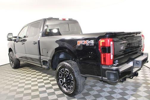 2025 Ford F-350 Platinum