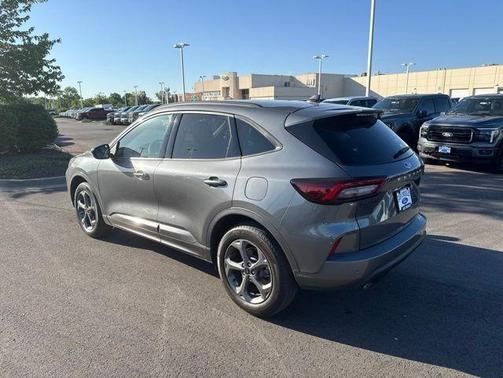Carbonized Gray Metallic 2024 Ford Escape ST-Line
