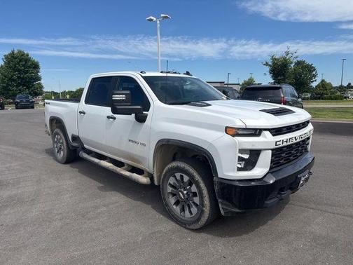 Summit White 2023 Chevrolet Silverado 2500 Custom