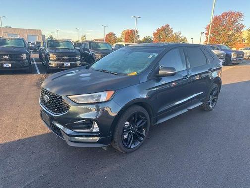 2024 Ford Edge ST