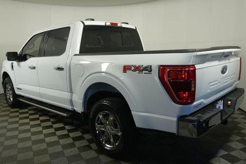 Oxford White 2022 Ford F-150 XLT