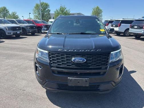 Shadow Black 2018 Ford Explorer sport