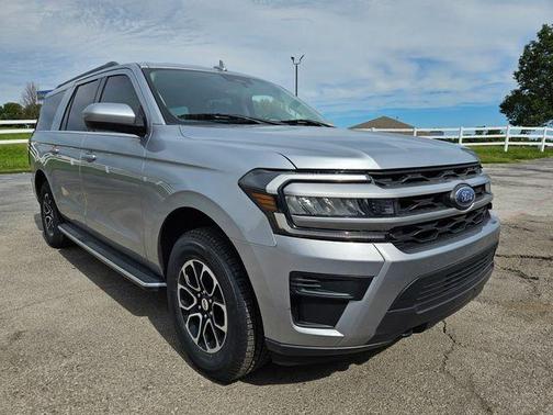 2022 Ford Expedition Max XLT