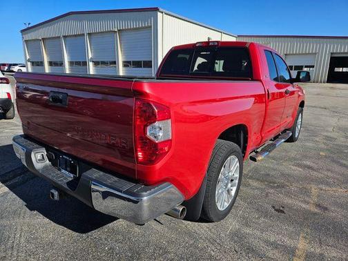 2014 Toyota Tundra SR5