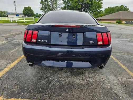 True Blue Clearcoat Metallic 2001 Ford Mustang GT