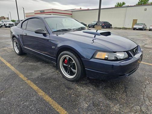 True Blue Clearcoat Metallic 2001 Ford Mustang GT