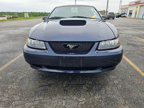 True Blue Clearcoat Metallic 2001 Ford Mustang GT
