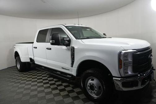 Oxford White 2026 Ford F-350 XL