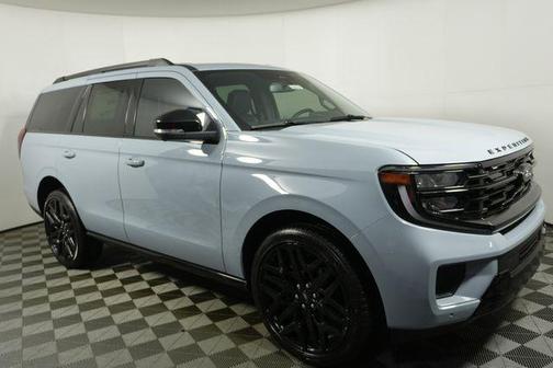 Glacier Gray Metallic 2026 Ford Expedition Platinum