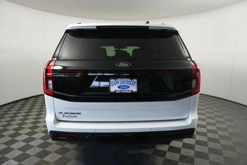White Metallic 2026 Ford Expedition Platinum