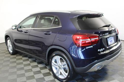 2019 Mercedes-Benz GLA 250 Base 4MATIC