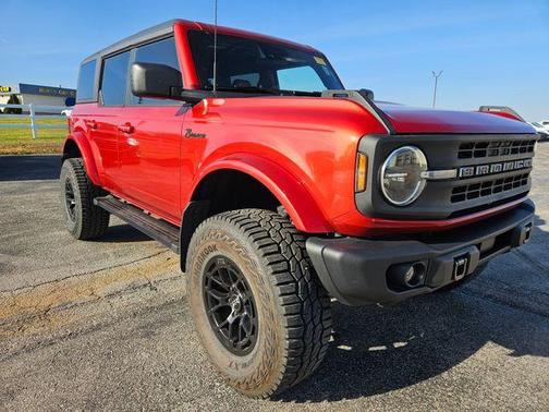 2024 Ford Bronco Black Diamond