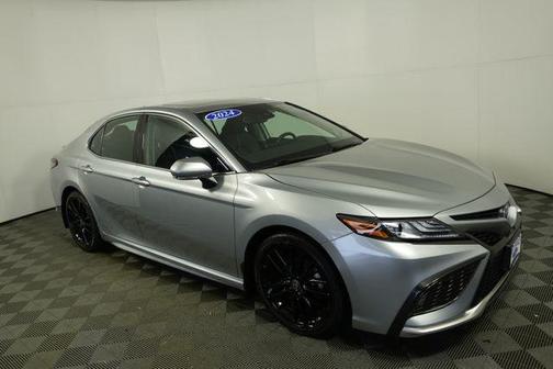 2024 Toyota Camry Hybrid XSE