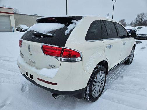 2013 Lincoln MKX Base