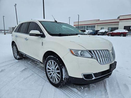 2013 Lincoln MKX Base