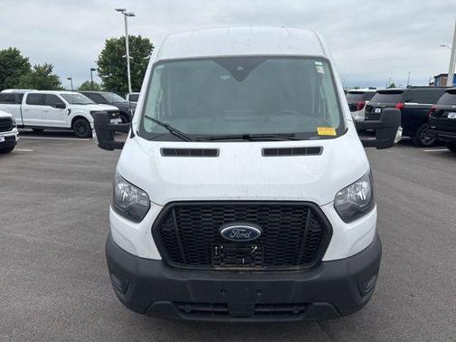 Oxford White 2025 Ford Transit-250 148 WB Medium Roof Cargo