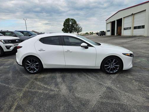 2019 Mazda Mazda3 FWD w/Preferred Package