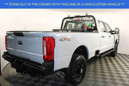 Avalanche 2026 Ford F-350 STX