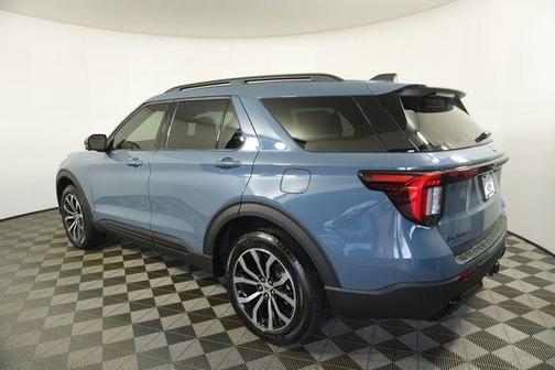 Vapor Blue Metallic 2026 Ford Explorer ST-Line