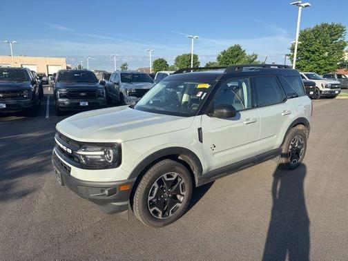 Cactus Green / Gray 2023 Ford Bronco Sport Outer Banks