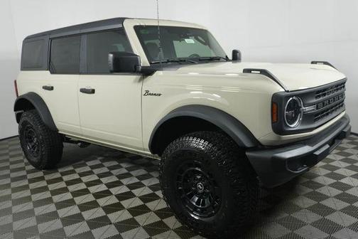 Desert Sand 2026 Ford Bronco Big Bend