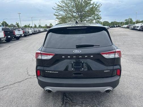 2020 Ford Escape Titanium Hybrid