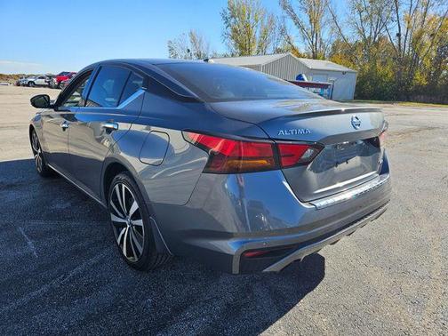 2020 Nissan Altima 2.5 Platinum