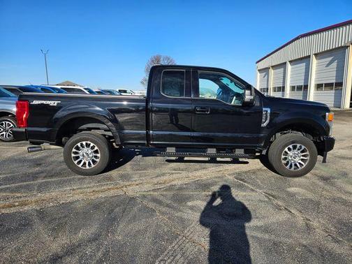 2022 Ford F-350 Lariat Super Duty