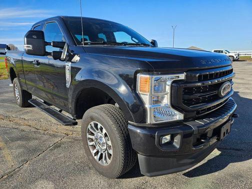 2022 Ford F-350 Lariat Super Duty