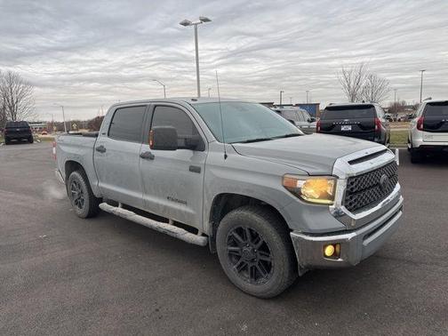 2019 Toyota Tundra SR5