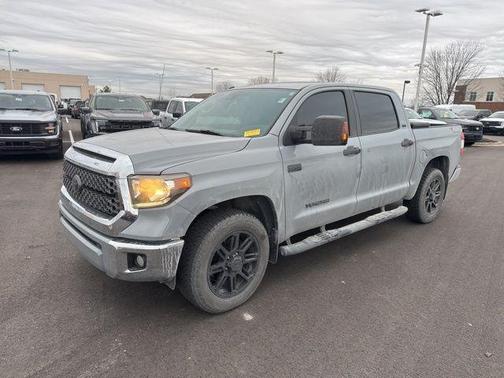 2019 Toyota Tundra SR5