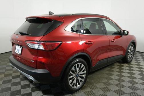 2020 Ford Escape Titanium Hybrid