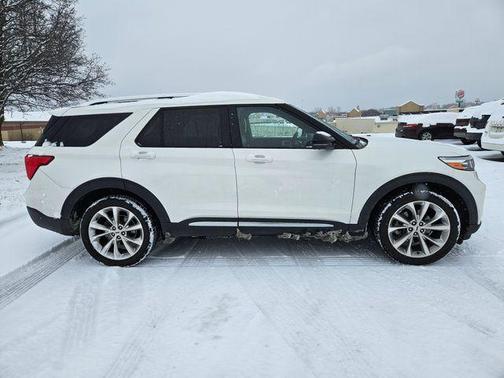 2021 Ford Explorer Platinum