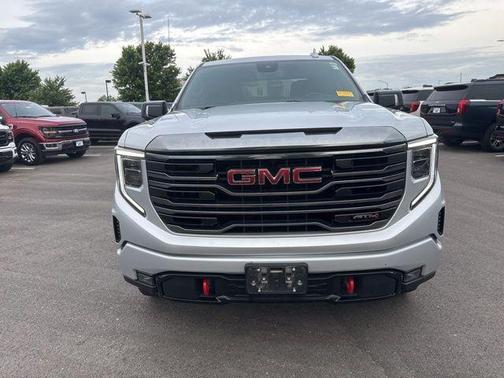 Quicksilver Metallic 2022 GMC Sierra 1500 AT4