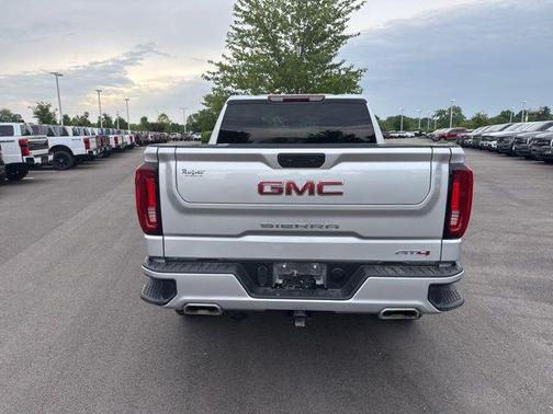 Quicksilver Metallic 2022 GMC Sierra 1500 AT4