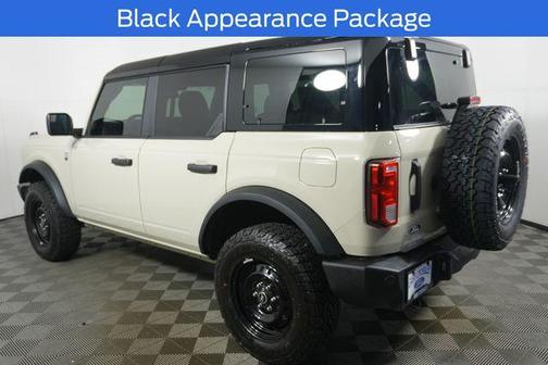 Desert Sand 2026 Ford Bronco Big Bend