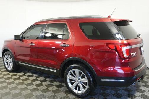 Ruby Red Metallic Tinted Clearcoat 2018 Ford Explorer Limited