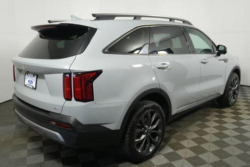 2023 Kia Sorento X-Line SX Prestige