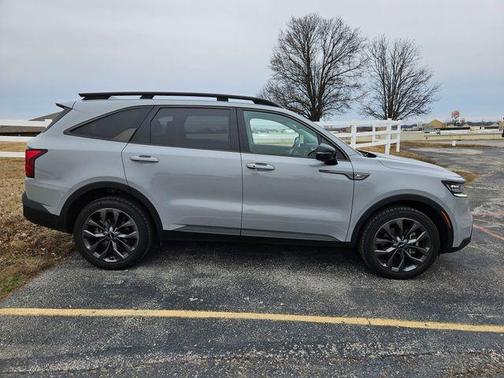 2023 Kia Sorento X-Line SX Prestige