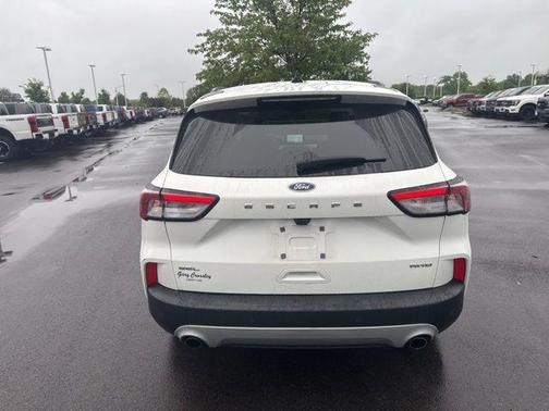 Star White 2022 Ford Escape SEL