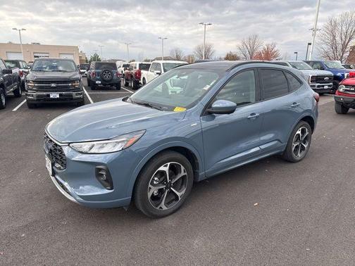 2023 Ford Escape ST-Line Select