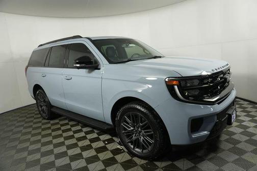 Glacier Gray Metallic 2026 Ford Expedition Platinum