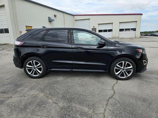 2016 Ford Edge Sport