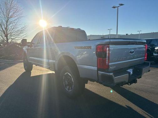 2023 Ford F-350 Lariat Super Duty