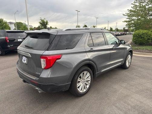 Carbonized Gray Metallic 2021 Ford Explorer Limited